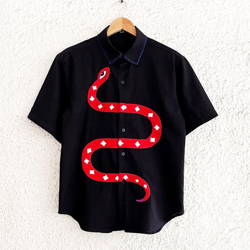 Bianca Jeswant Handmade Snake Black Button-Up Shirt - Size XXS - NWT